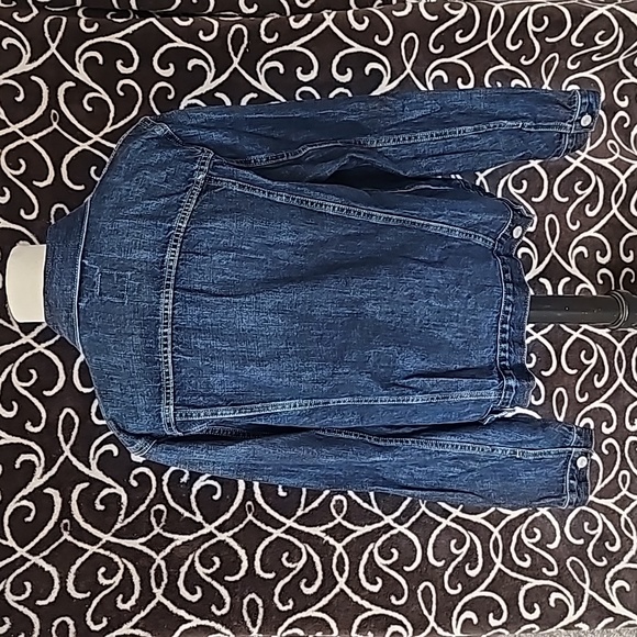 Jean Jacket - Picture 2 of 4